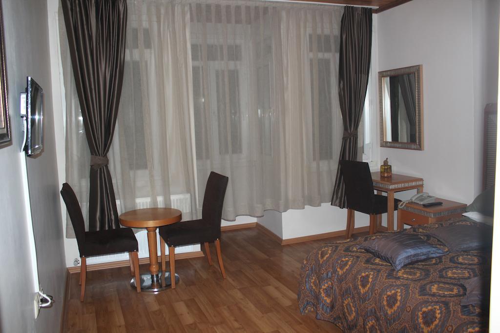 Herton Hotel อิสตันบูล ภายนอก รูปภาพ